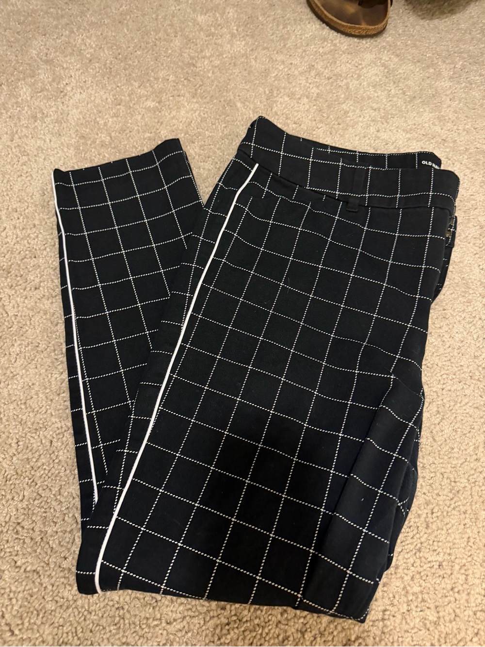 Old Navy ankle pixie pants